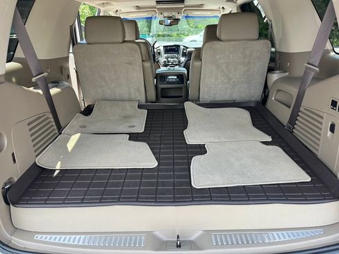Used 2018 Chevrolet Tahoe Premier AWD/4WD image 22