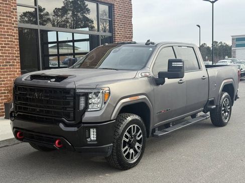 Used 2020 GMC Sierra 2500 AT4 w/ AT4 Premium Package image 1