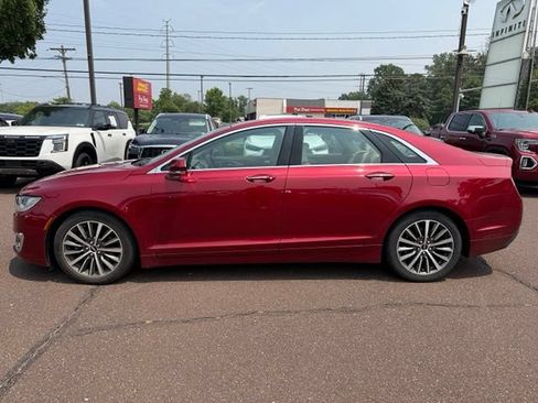 Used 2017 Lincoln MKZ Select FWD image 4