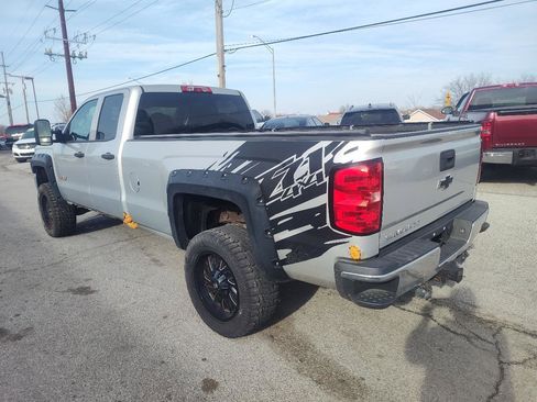 Used 2015 Chevrolet Silverado 2500 LT w/ Z71 Package, Off-Road AWD/4WD image 5