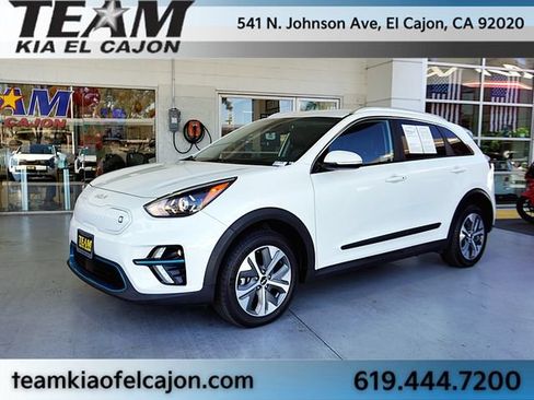Used 2022 Kia Niro EX FWD image 5