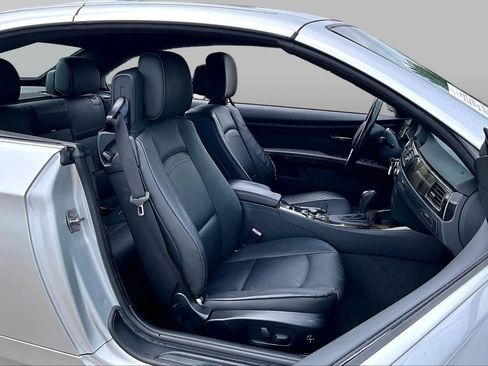 Used 2009 BMW 328i Convertible RWD image 8