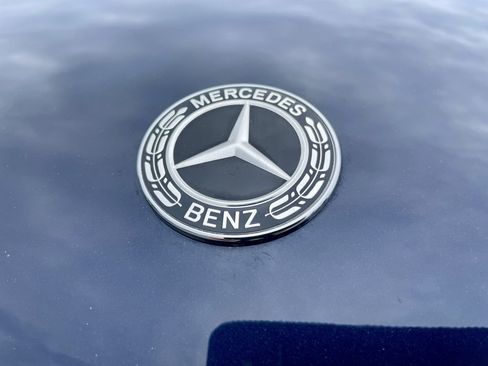 Used 2021 Mercedes-Benz GLS 450 4MATIC image 45