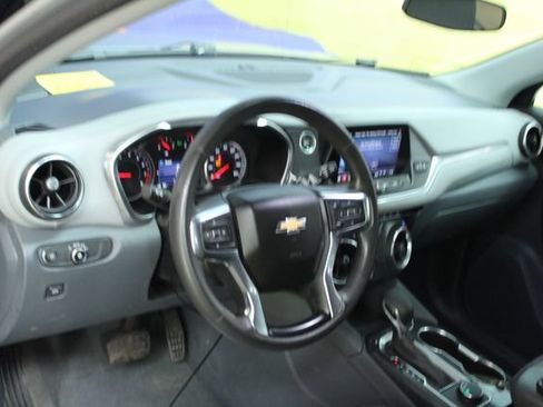 Used 2021 Chevrolet Blazer LT FWD image 14
