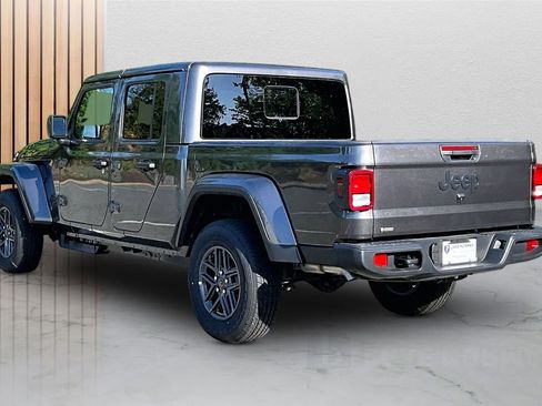 New 2026 Jeep Gladiator Sport AWD/4WD image 7