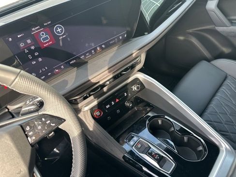 New 2025 Audi SQ5 Premium Plus image 36