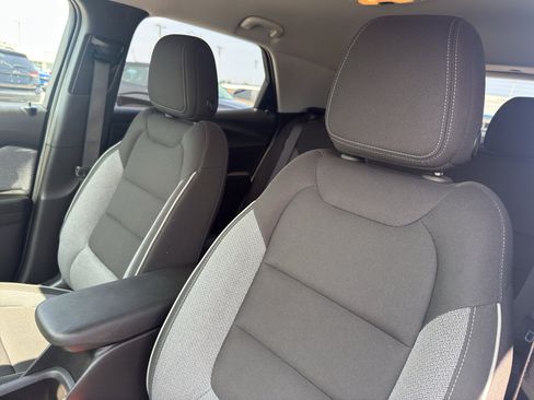 Certified 2024 Chevrolet TrailBlazer LS w/ LS Convenience Package FWD image 26