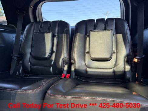 Used 2018 Ford Explorer Sport AWD/4WD image 13
