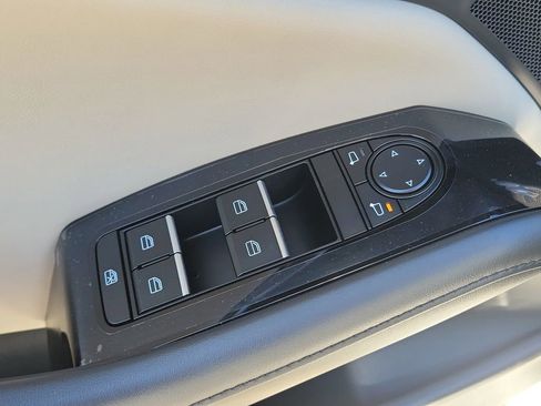 New 2026 MAZDA MAZDA3 2.5 S Sedan w/ Preferred Pkg image 17