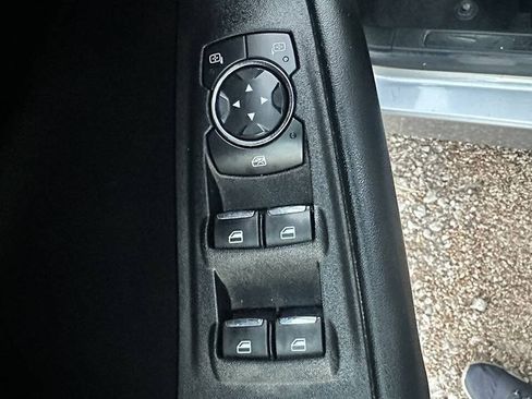 Used 2021 Ford Edge SEL FWD image 23