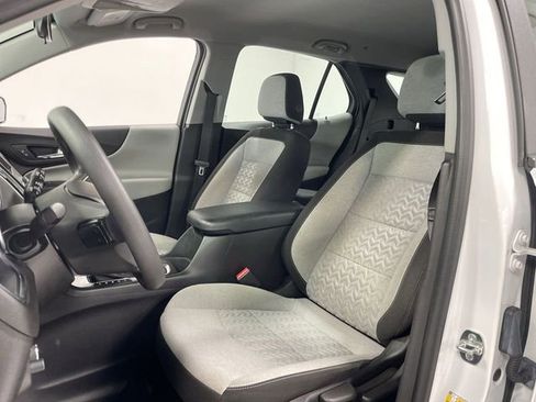 Used 2024 Chevrolet Equinox LS FWD image 11