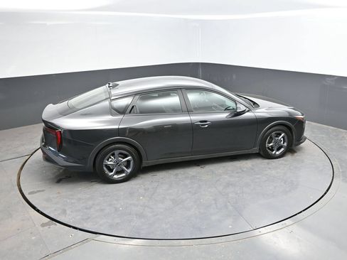 Used 2025 Kia K4 FWD image 29