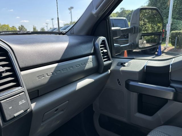 Used 2022 Ford F350 XLT AWD/4WD image 28