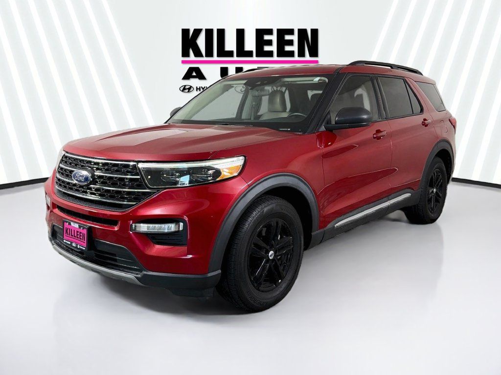 Used 2020 Ford Explorer XLT w/ Equipment Group 202A RWD image 3