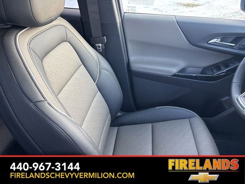 New 2026 Chevrolet Equinox LT w/ Convenience Package II image 37