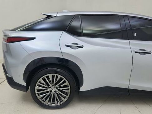 Used 2024 Lexus RZ 450e Premium w/ Accessory Package (Z1) image 12