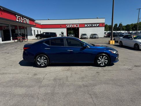 Used 2020 Nissan Altima 2.5 S FWD image 2