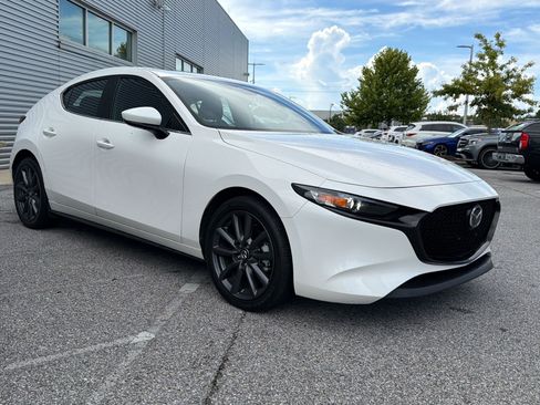 Used 2024 MAZDA MAZDA3 s FWD image 4
