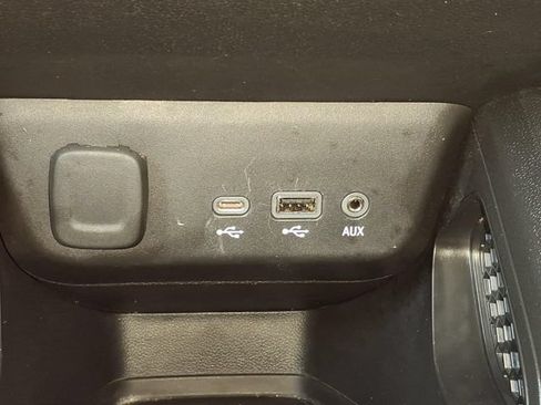 Used 2023 Chevrolet TrailBlazer ACTIV AWD/4WD image 31