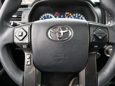 Used 2019 Toyota 4Runner TRD Off-Road Premium image 25
