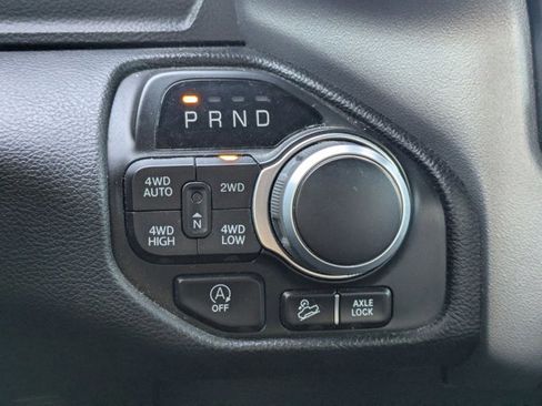 Used 2022 RAM 1500 Big Horn image 12