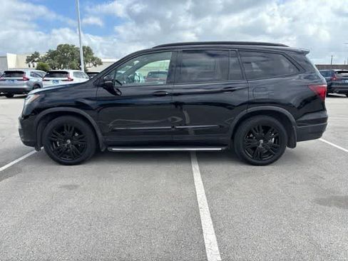 Used 2021 Honda Pilot Black Edition image 2