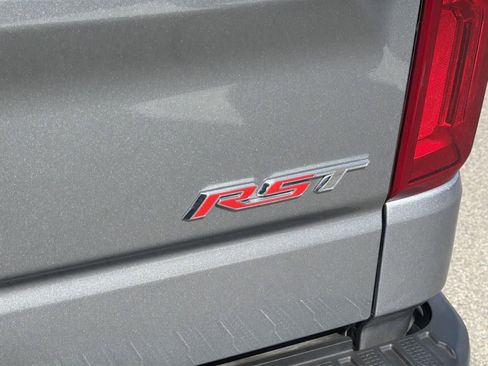 Used 2023 Chevrolet Silverado 1500 RST image 31