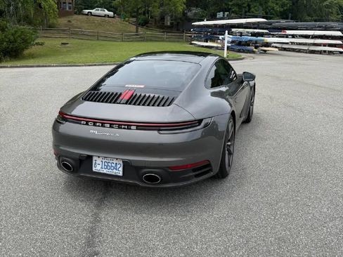 Used 2021 Porsche 911 Carrera S RWD image 5