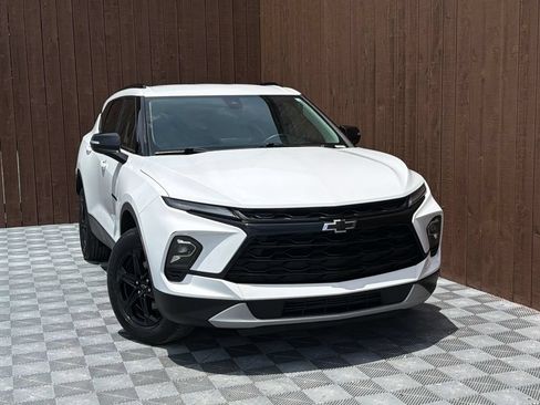 Used 2024 Chevrolet Blazer LT w/ Midnight/Sport Edition FWD image 12