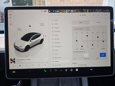 Used 2023 Tesla Model Y Long Range AWD/4WD image 51