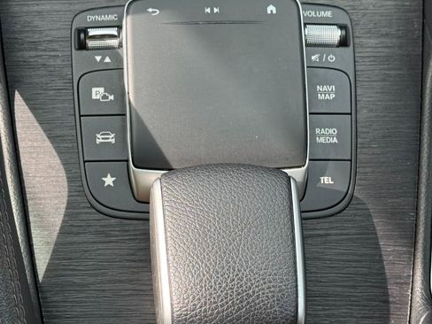 Used 2022 Mercedes-Benz GLE 350 w/ Premium Package image 14