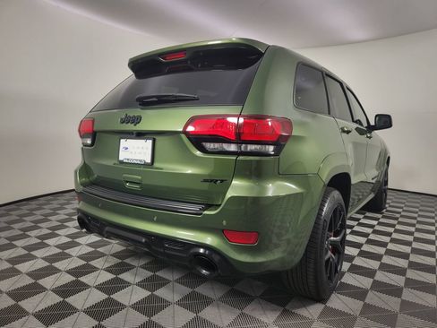 Used 2021 Jeep Grand Cherokee SRT AWD/4WD image 5