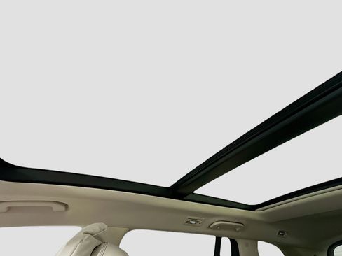 Certified 2026 Mercedes-Benz GLS 450 4MATIC image 28