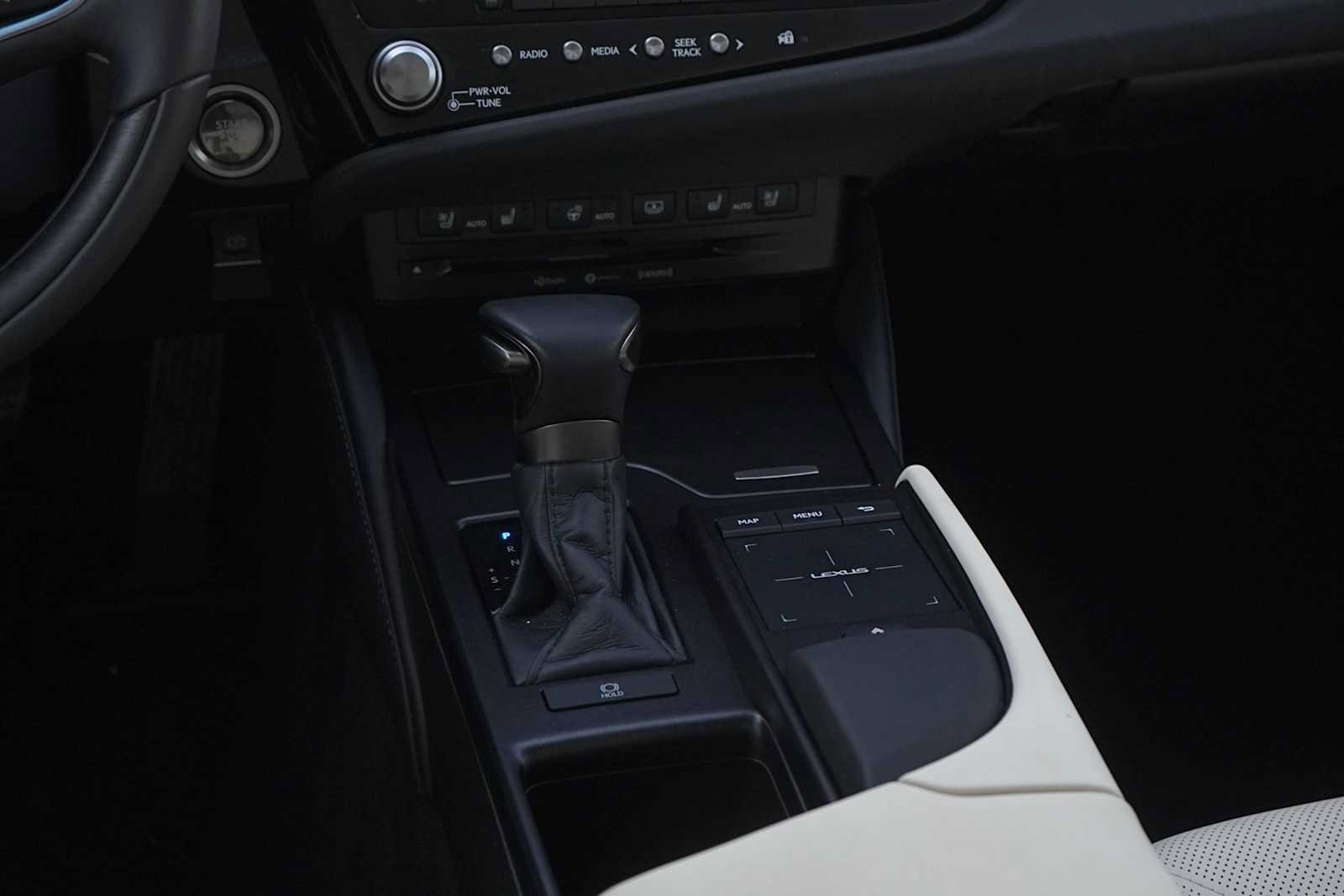 Used 2022 Lexus ES 350 Ultra Luxury w/ Accessory Package 2 FWD image 21