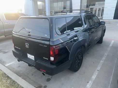 Used 2023 Honda Ridgeline Black Edition image 3