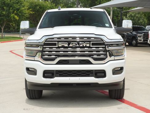 Used 2026 RAM 2500 Limited AWD/4WD image 7
