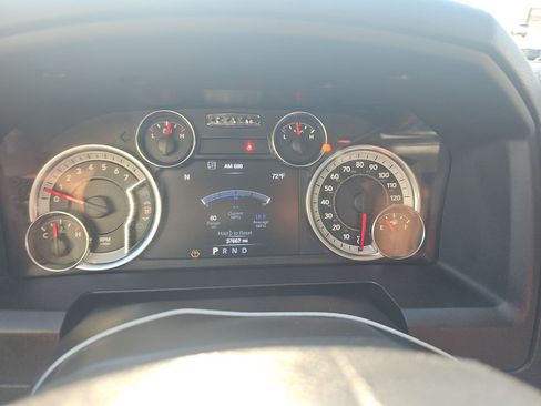 Used 2023 RAM 1500 Classic SLT w/ Trailer & Traction Group AWD/4WD image 10