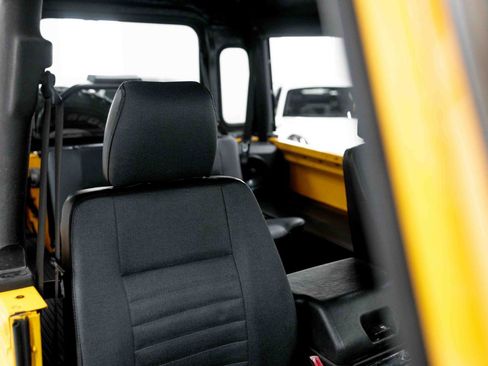 Used 1997 Land Rover Defender 90 image 70