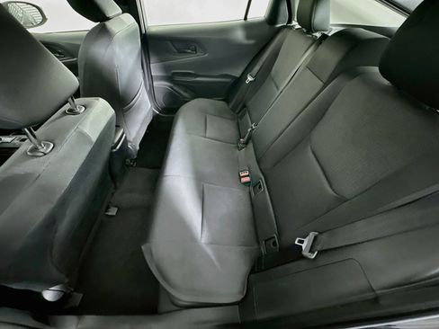 Used 2025 Toyota Prius LE FWD image 27