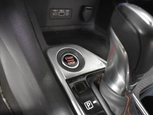 Used 2023 Nissan Sentra SR w/ Midnight Edition Package FWD image 17