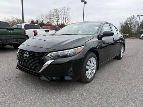 New 2025 Nissan Sentra S image 2