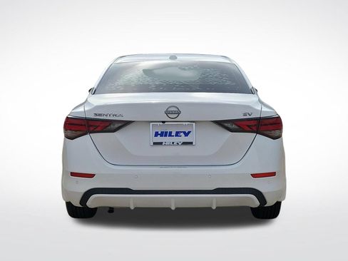 Used 2024 Nissan Sentra SV FWD image 7