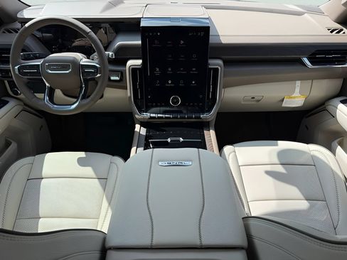 New 2026 GMC Yukon XL Denali w/ Sun & Power Step Package AWD/4WD image 19