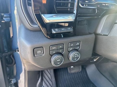 New 2025 Chevrolet Silverado 3500 High Country w/ Technology Package image 17