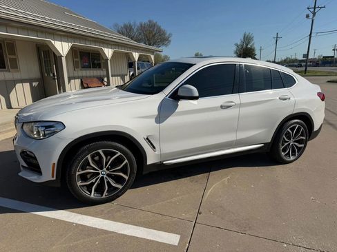 Used 2019 BMW X4 xDrive30i w/ Convenience Package AWD/4WD image 1