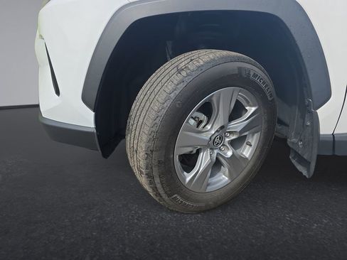 Used 2024 Toyota RAV4 XLE image 41