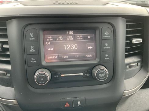 Used 2022 RAM 4500 Tradesman w/ Chrome Appearance Group image 32