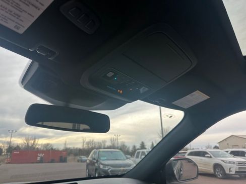 Used 2024 Ford Explorer Platinum w/ Technology Package image 19