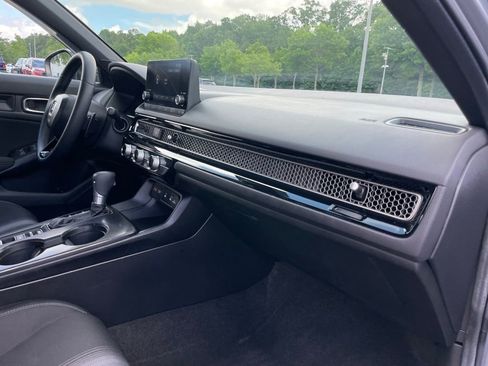 Used 2025 Honda Civic Sport image 33