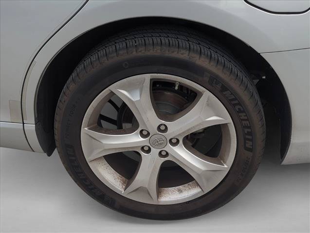Used 2015 Toyota Venza XLE FWD image 7